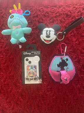 Disney accessory bundle! 🎡